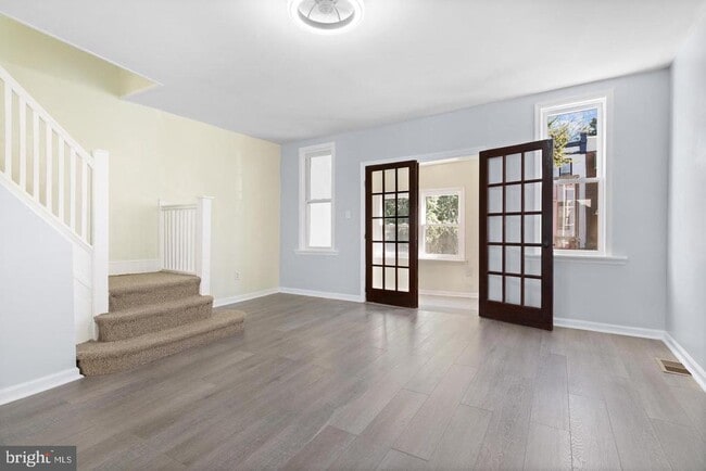 Building Photo - 617 Brinton St