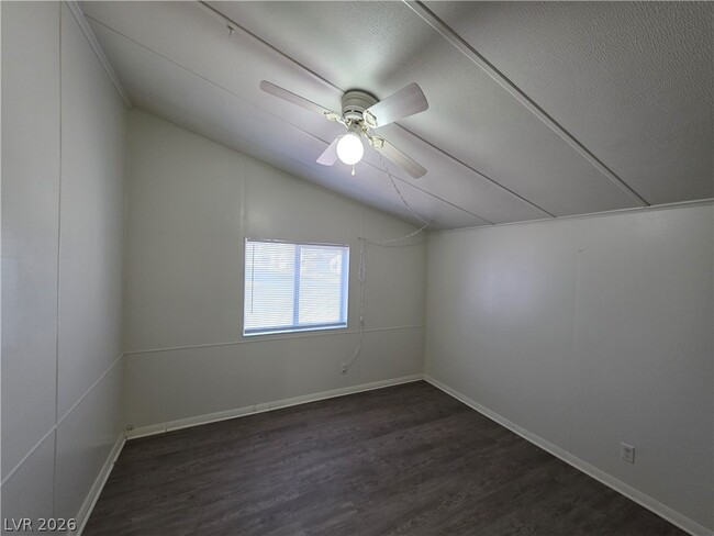 Building Photo - 2916 Gavilan Ln