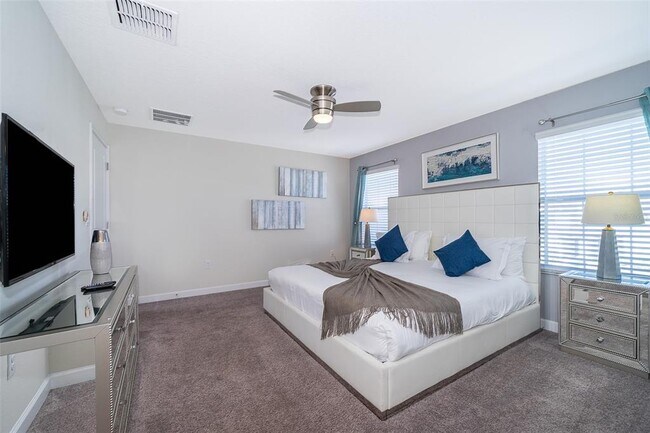 Building Photo - 8982 Stinger Dr