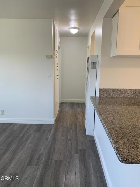 Building Photo - 158 E Ramona St