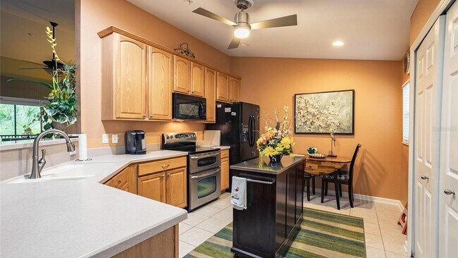 Building Photo - 8304 Quimby Cir