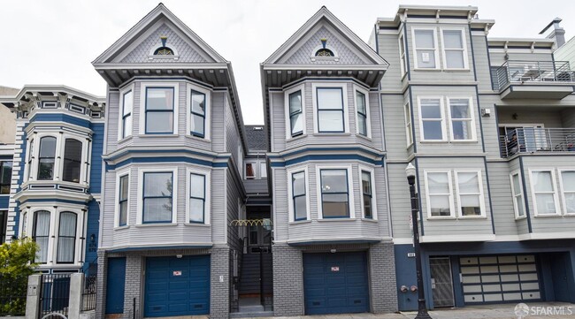 Building Photo - 668 Capp St