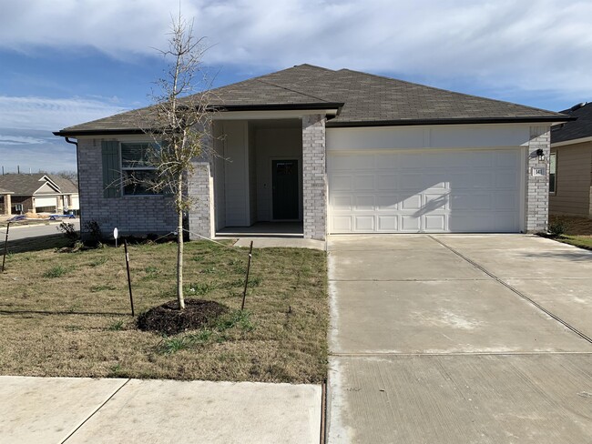Building Photo - 141 Frostweed Dr