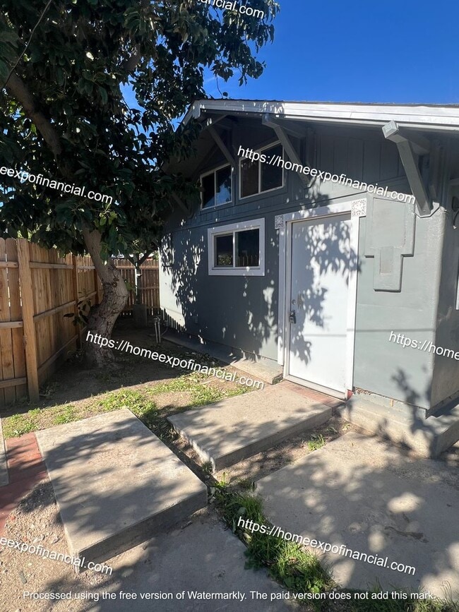 Building Photo - Nice Front House In The City Of San Bernardino