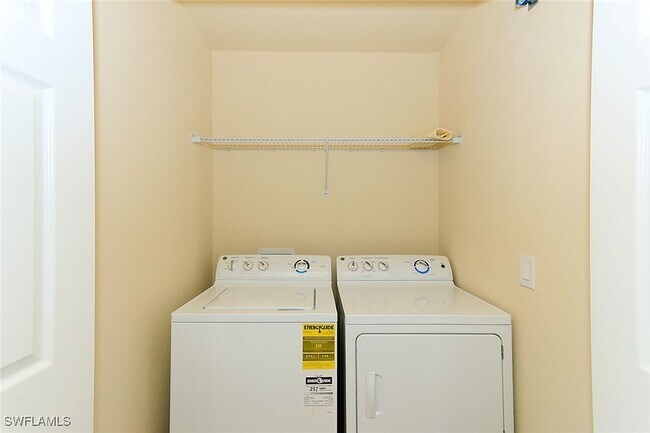 Building Photo - 9554 Trevi Ct