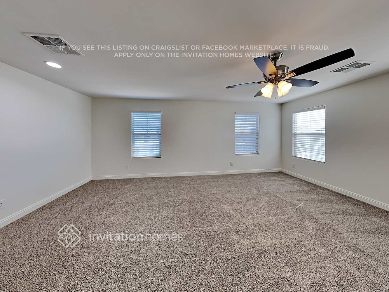 Building Photo - 242 N 69th Pl