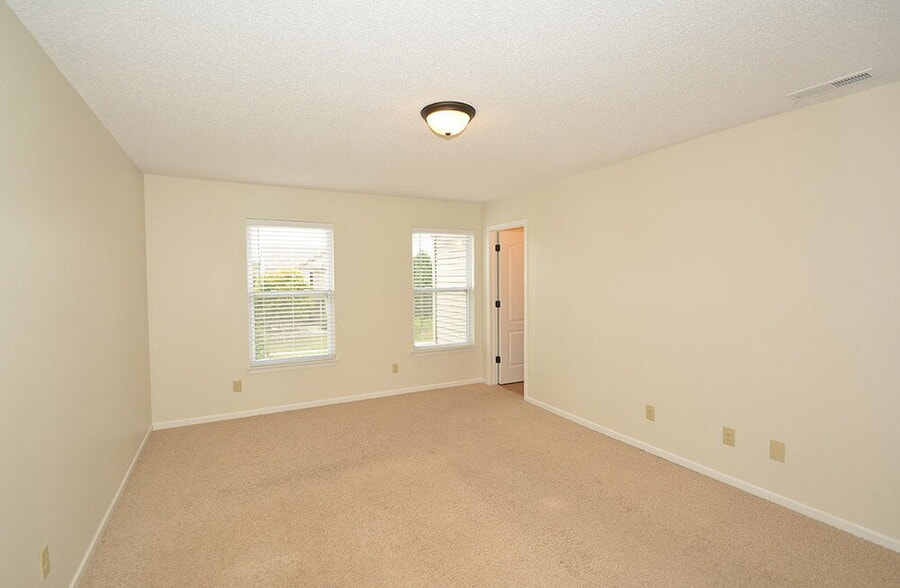 Building Photo - 8234 Gathering Cir