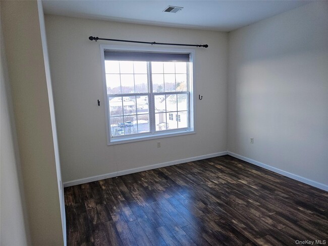 Building Photo - 934 Tower Ridge Cir