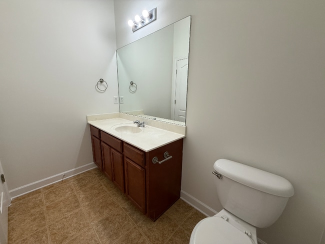Building Photo - 387 Brooklet Ct