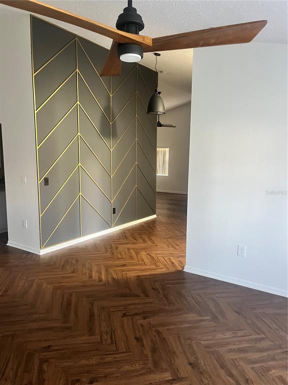 Building Photo - 908 Alsace Dr