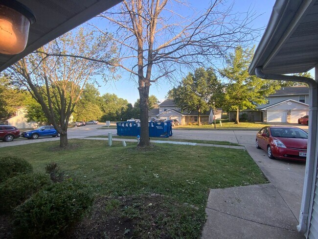 Building Photo - 3569-3571 Prescott Dr