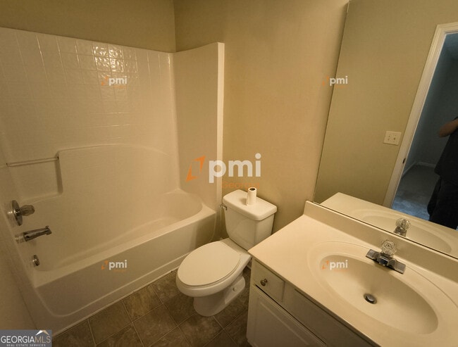 Building Photo - 306 Creek Manor Way