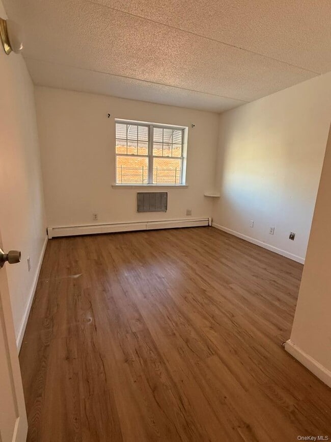 Building Photo - 459 Central Ave