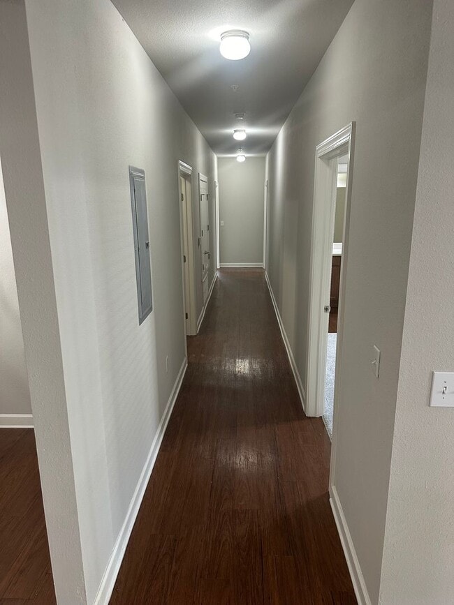 Building Photo - 1101 Molly Barr Rd