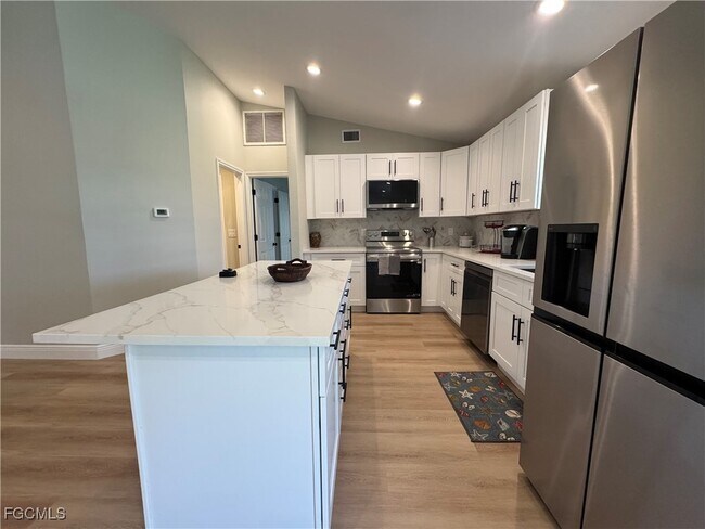 Building Photo - 2211 SW 14th Pl