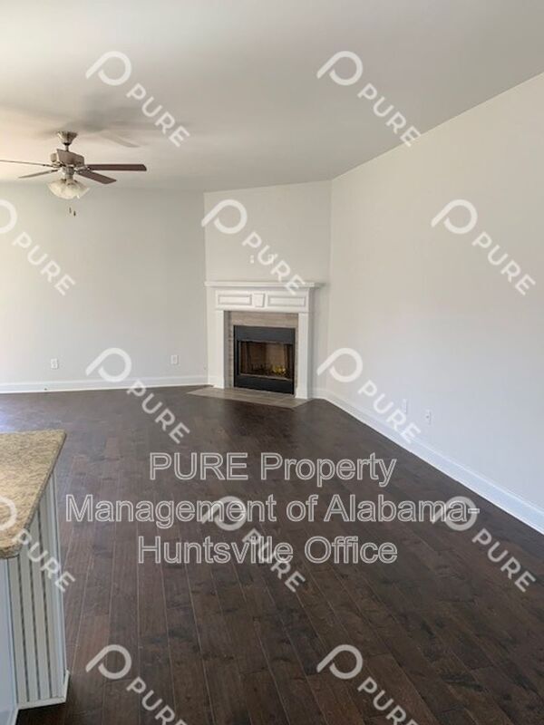 Building Photo - 283 Abercorn Dr