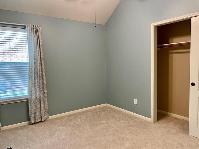 Building Photo - 608 Biscayne Bend Ln