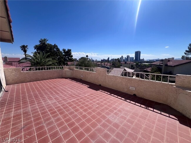 Building Photo - 3850 S Spitze Dr