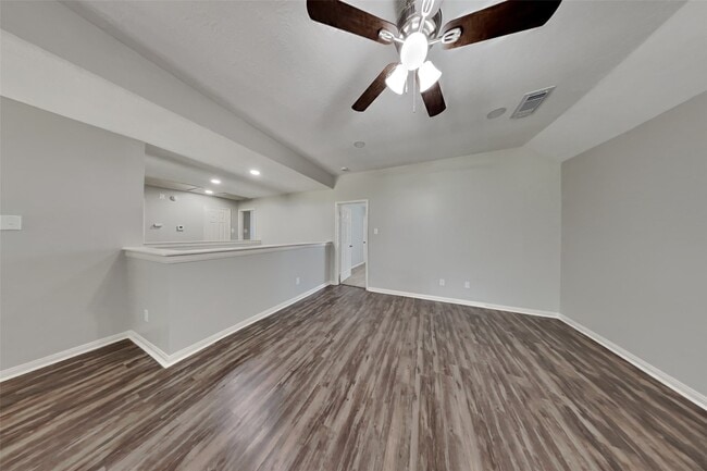 Building Photo - 23134 Beech Canyon Dr
