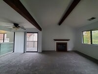 Building Photo - Update 2x2 Condo in Ideal Novato Location