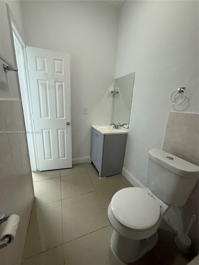 Building Photo - 23160 SW 113 Passage