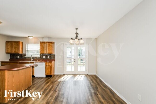 Building Photo - 1250 Flintshire Ln