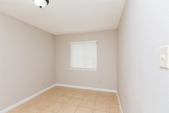 Building Photo - 13719 Vira Ln