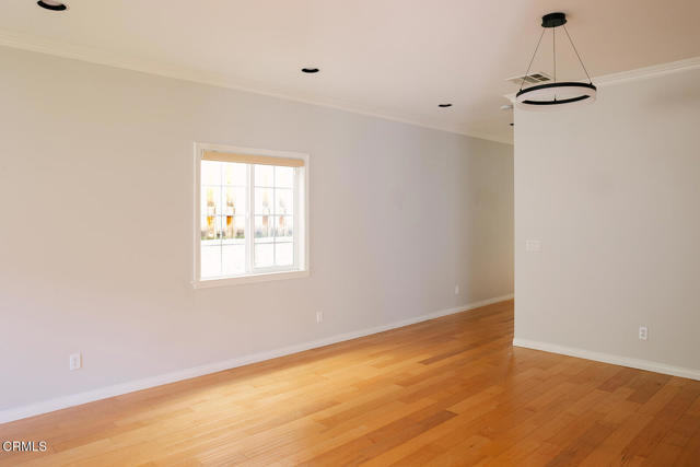 Building Photo - 2409 Olive Ave