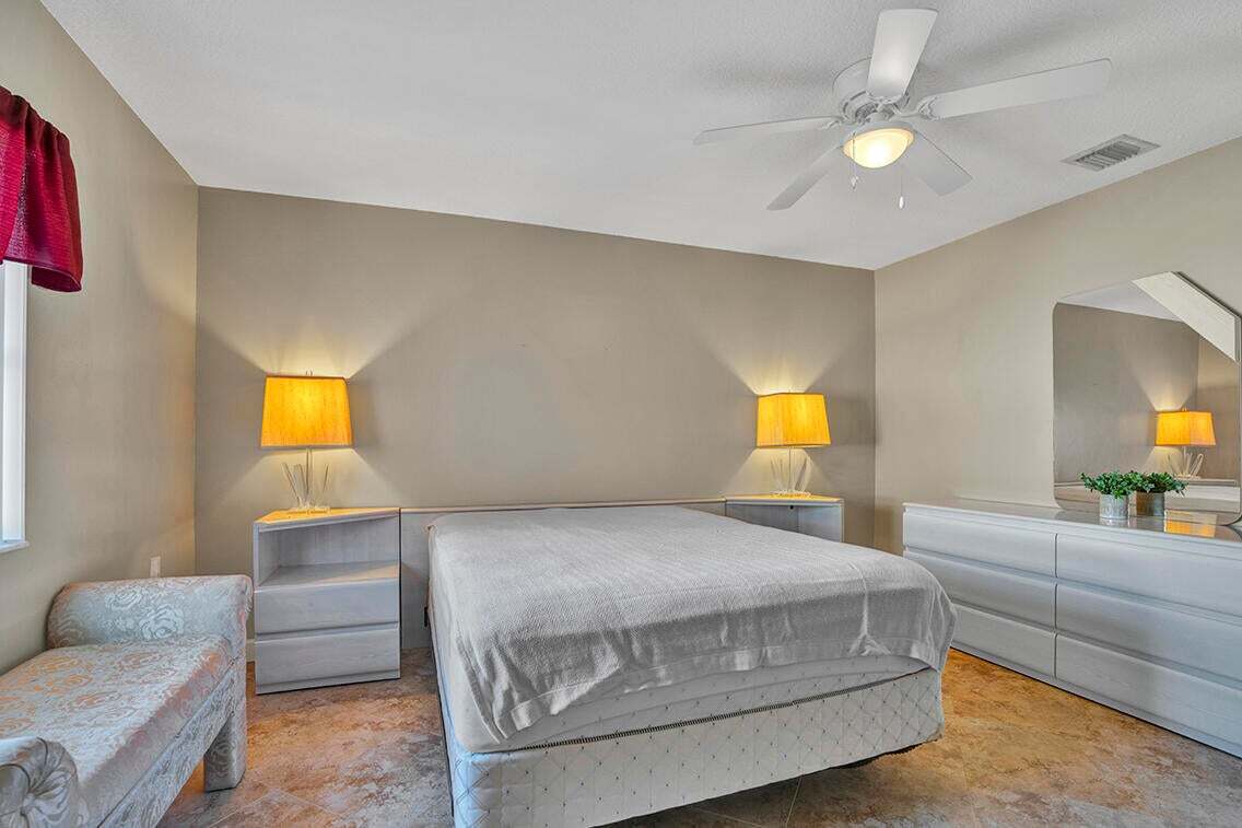 Building Photo - 6722 Moonlit Dr