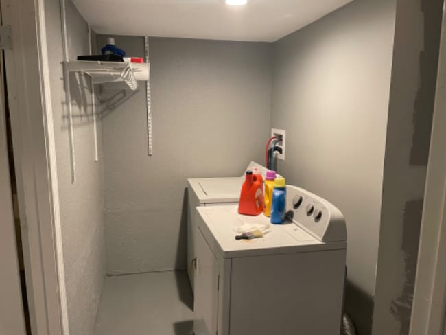 Building Photo - 13808 12th St