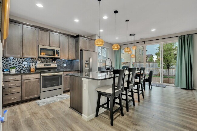 Building Photo - Newer Build 3 Bedroom Home In a Beautiful Neighborhood!