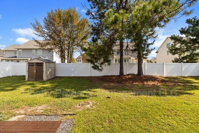 Building Photo - 189 Marquis Dr