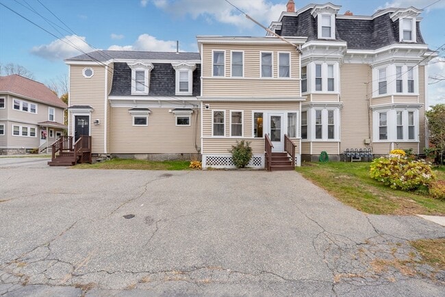 Building Photo - 26 High St