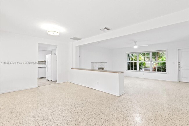 Building Photo - 1422 Milan Ave