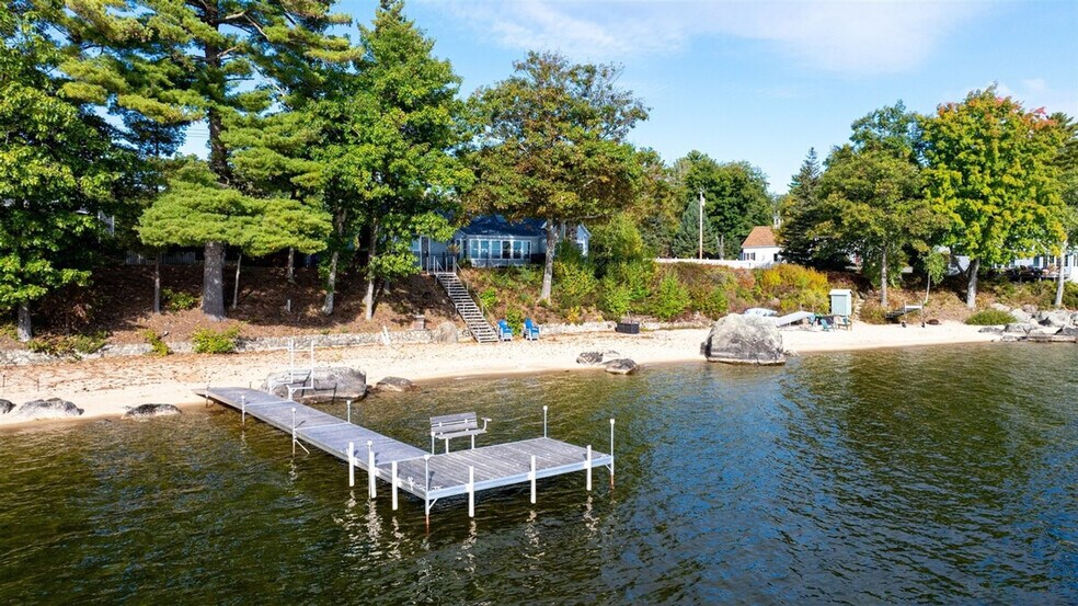 Building Photo - 701 Sebago Rd