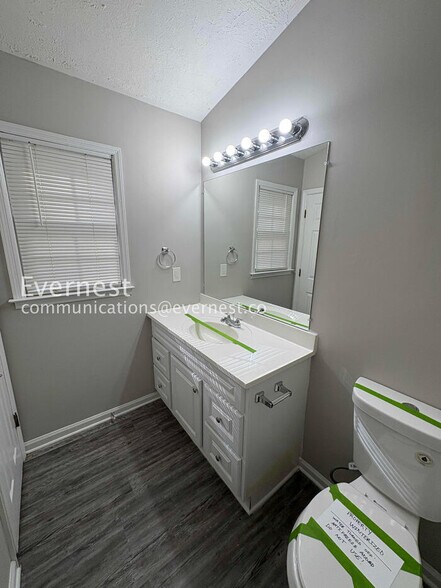 Building Photo - 130 Summerfield Dr