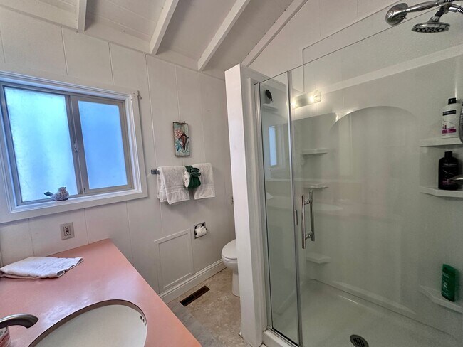 Building Photo - Idyllic Fully Furnished Cottage in Asilomar Dunes Available Monthly