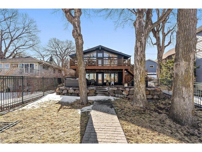 Building Photo - 4440 Denbigh Rd