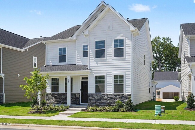 Building Photo - 321 Golden Trace Dr