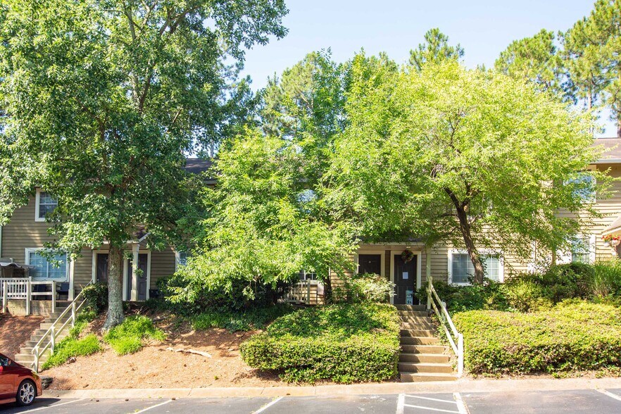 Roswell Creek 1000 Bridge Rd Roswell GA 30076 Apartment Finder