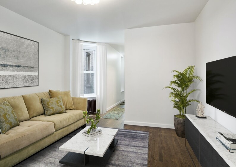 Primary Photo - 421 W 50th St