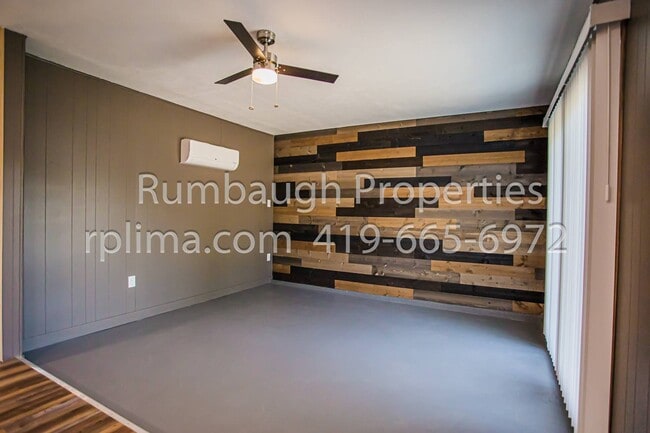 Building Photo - 614 W Ford Ave