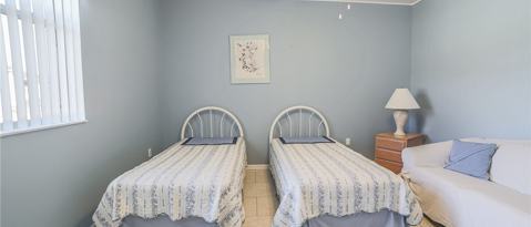 Building Photo - 15561 Bellamar Dr