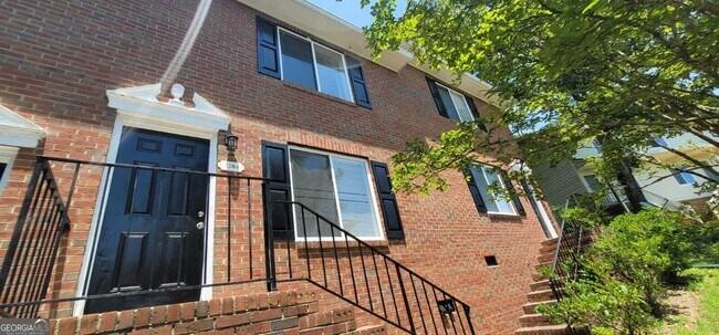 Building Photo - 3284 Highpoint Ct