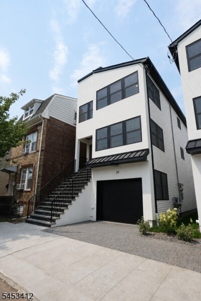 Building Photo - 29 Frederick St