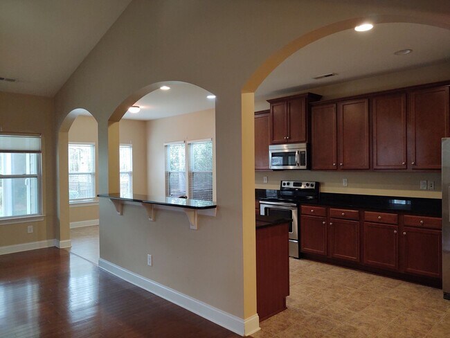 Building Photo - Beautiful, Corner Lot,  Ranch Style home l...