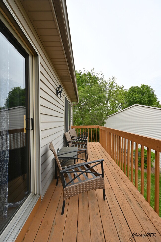 Building Photo - 340 Woodridge Cir