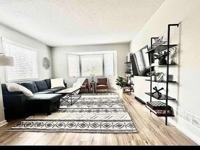 Building Photo - 4607 Brush College Rd