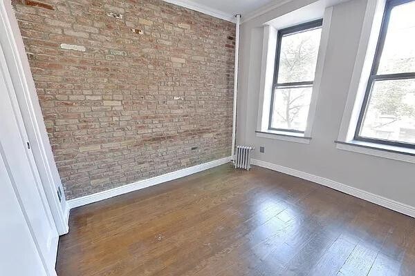 Building Photo - 493 Second Avenue