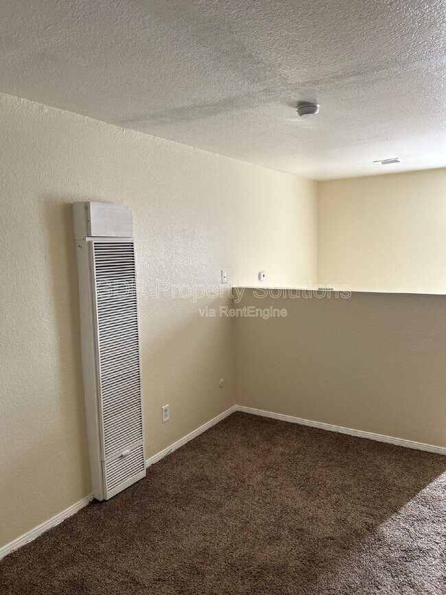 Building Photo - 401 14th St NW